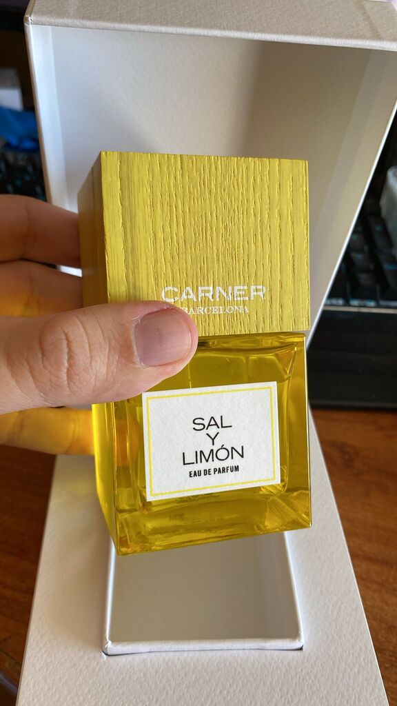 b26a19b5-deb3-4fc8-bb32-930dab299683